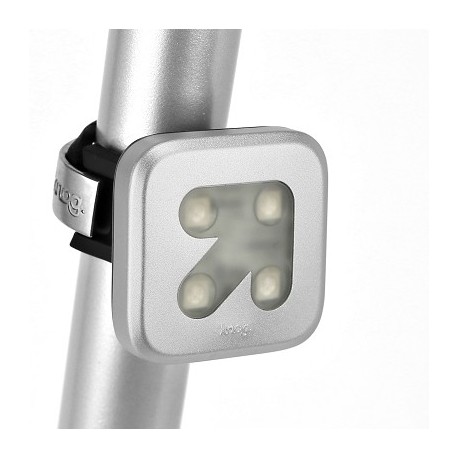 LUZ TRASERA KNOG BLINDER 4 FORMA FLECHA 4 LED PLATA