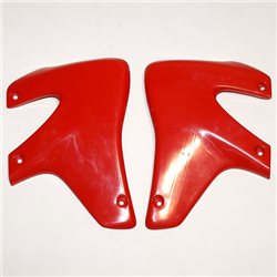 PLÁSTICOS LATERALES DE RADIADOR UFO HONDA ROJO HO03676-069