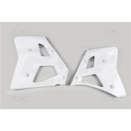 PLÁSTICOS LATERALES DE RADIADOR UFO YAMAHA BLANCO YA02823-046